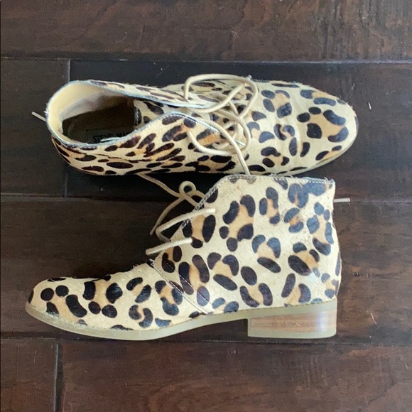 Steve Madden animal print boot - Picture 1 of 5
